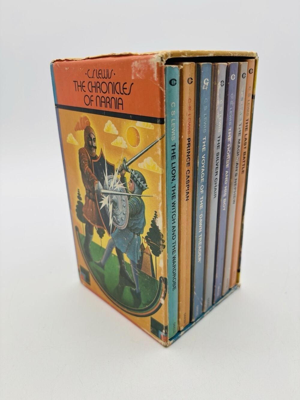 Vtg The Chronicals Of Narnia 1970s Paperback Complete Box Set C.S. Lewis 7 Books